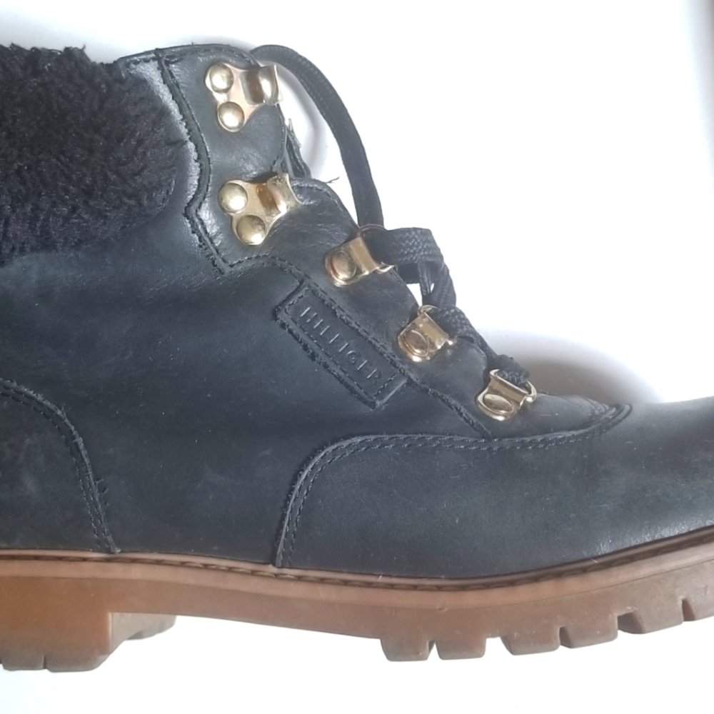 Tommy Hilfiger boots